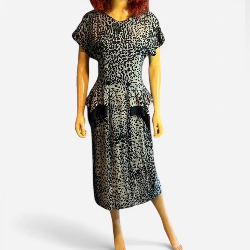 Vintage Leopard Print Peplum Dress